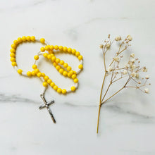 Charger l'image dans la galerie, Petit chapelet jaune vif